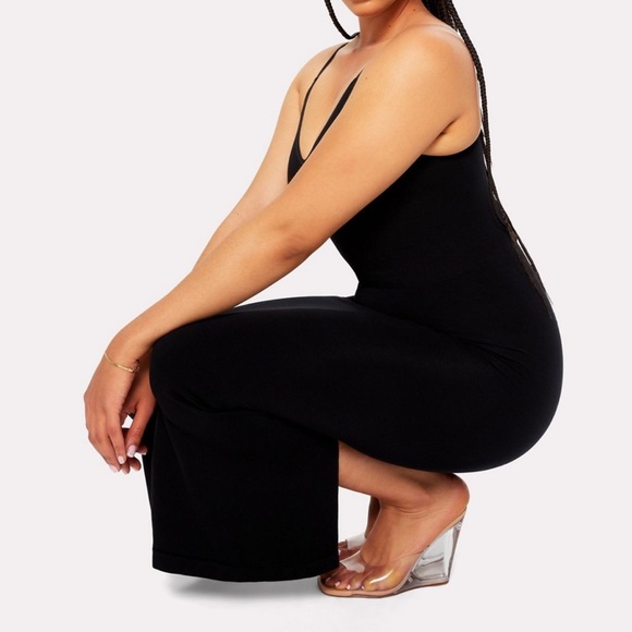 YITTY Smooth As Hell Shaping Dress - Picture 5 of 9